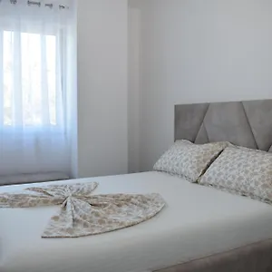 https://best-summer-apartment.albaniahotels.org