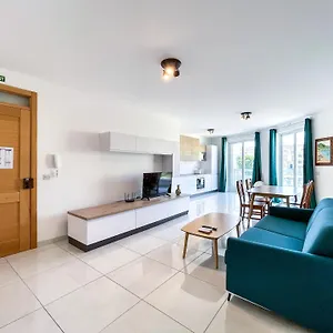 https://central-suites.hotelssaintjulians.com
