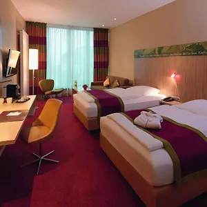 **** Hotel Mövenpick Frankfurt Duitsland